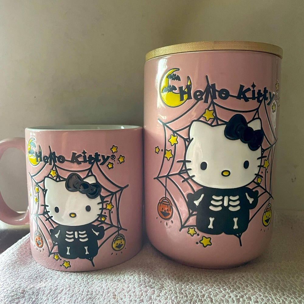 Hello Kitty Halloween Bundle